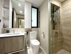 J Gateway (D22), Condominium #570649141